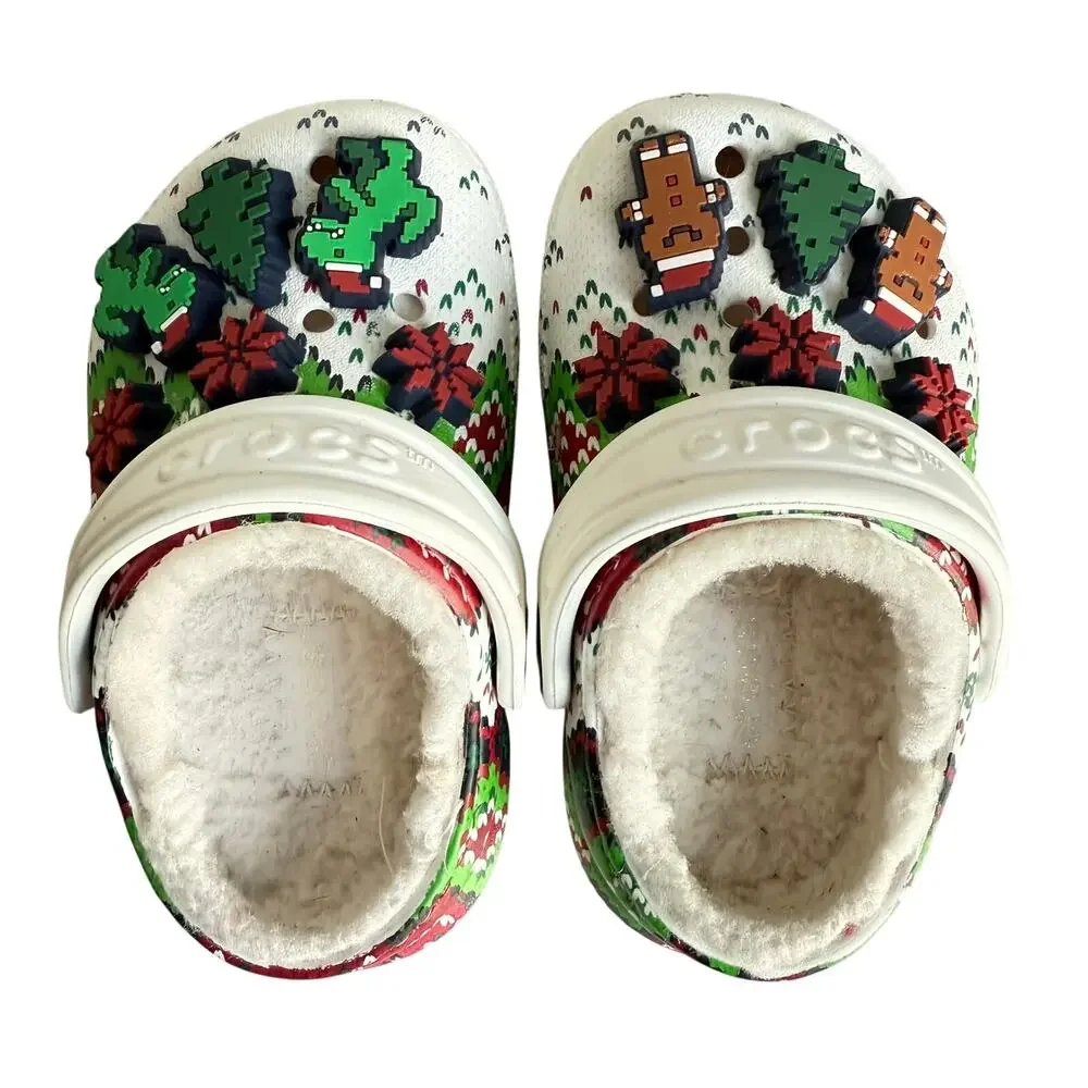 Crocs Classic Clog Fuzzy Lined Christmas Print with Charms Toddler 5